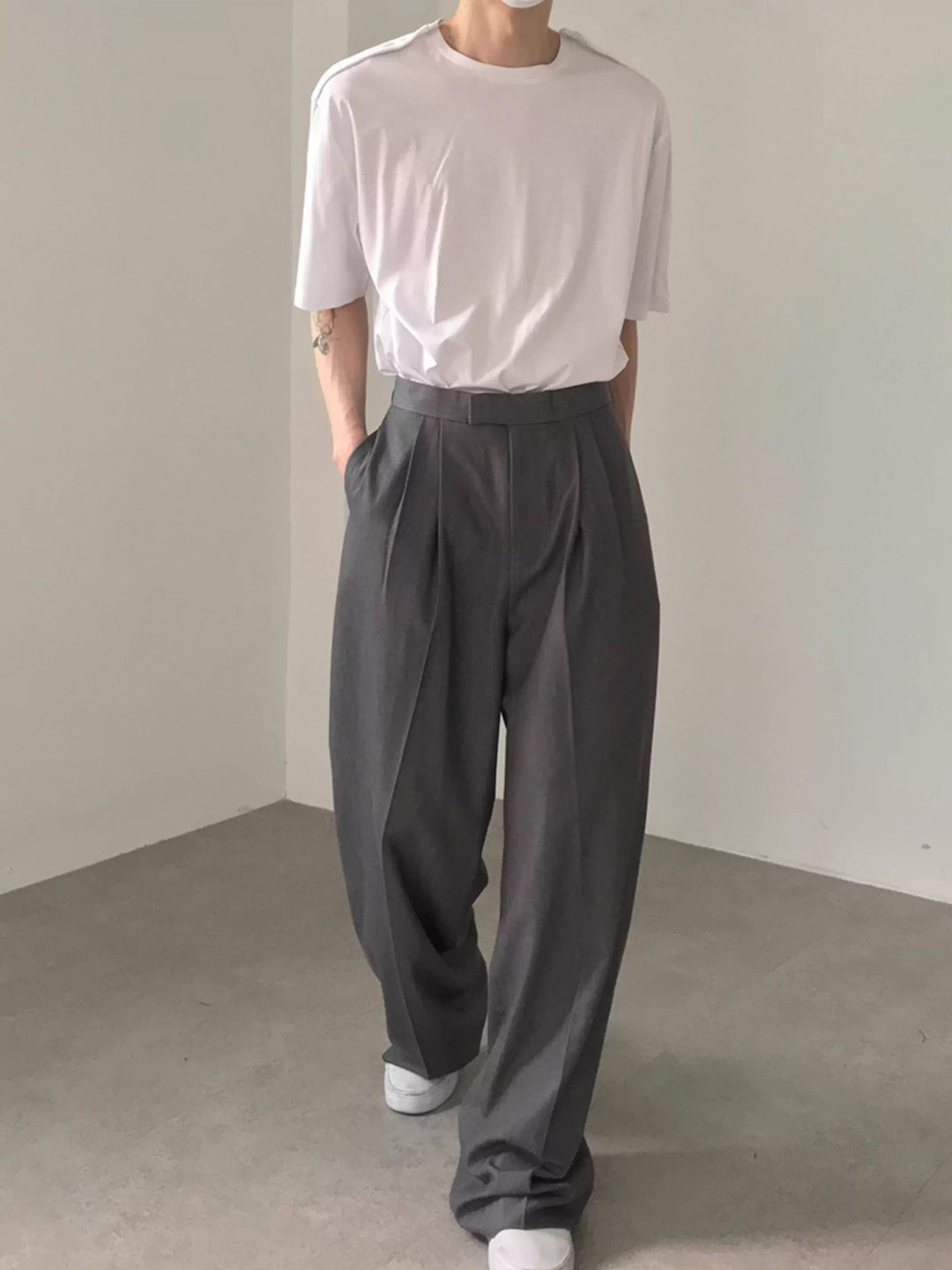 S8 No. 315 Loose Wide-Leg Chinos