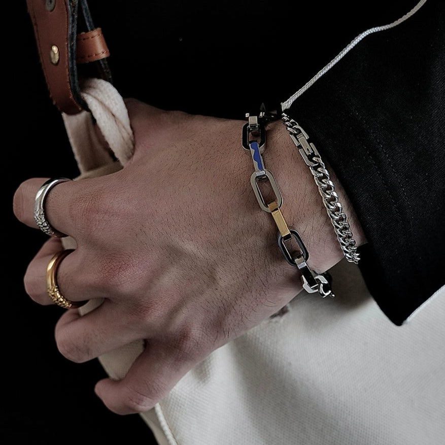 S8 No. 628 Lightning Bracelet