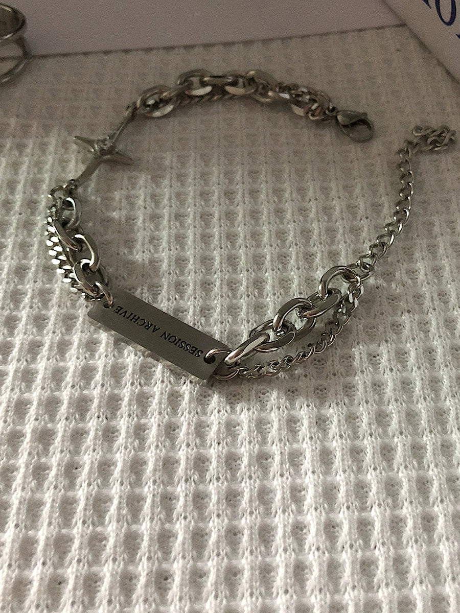 S8 No. 605 Cross Pendant Bracelet