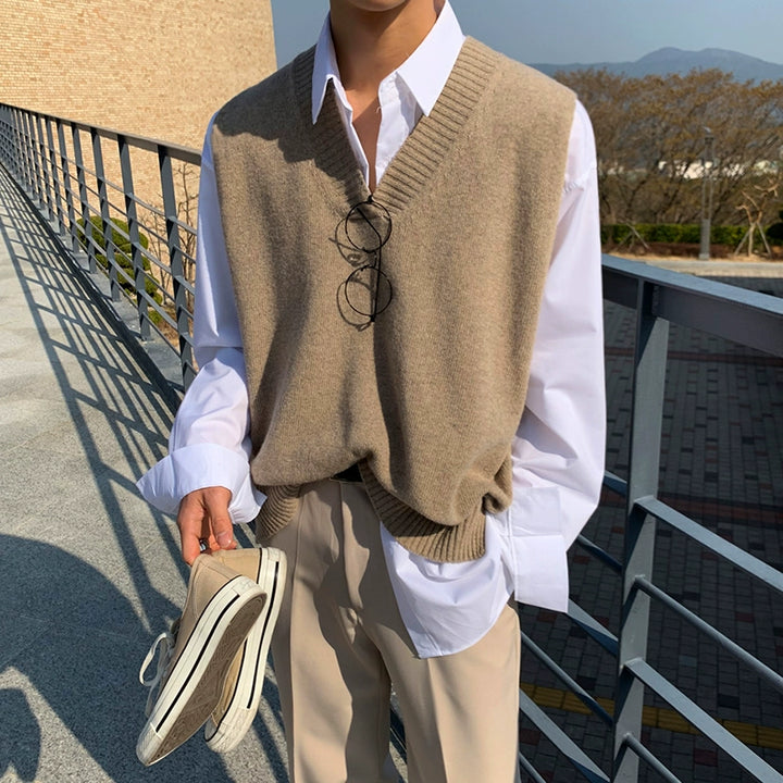 S8 No. 404 Knit V-neck Sweater