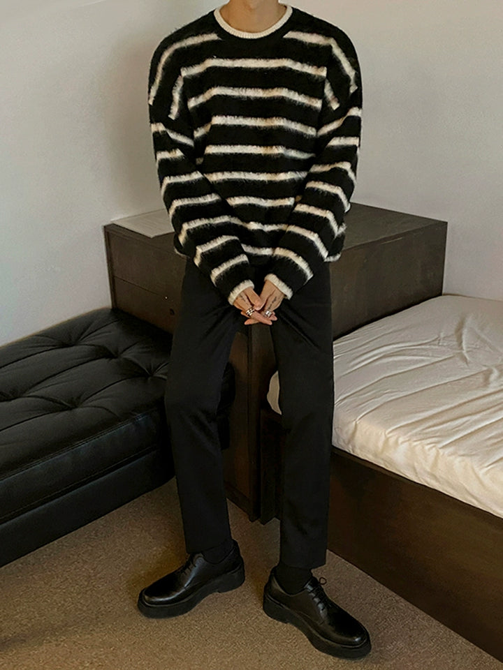 S8 No. 428 Black Striped Sweatshirt