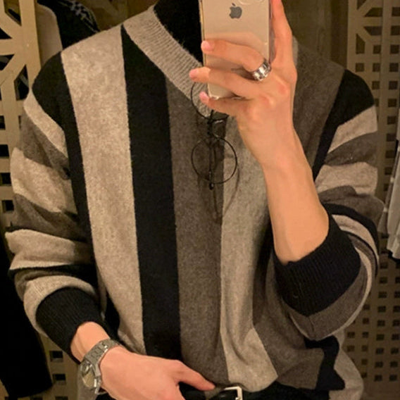 S8 No. 407 Striped V-neck Sweater