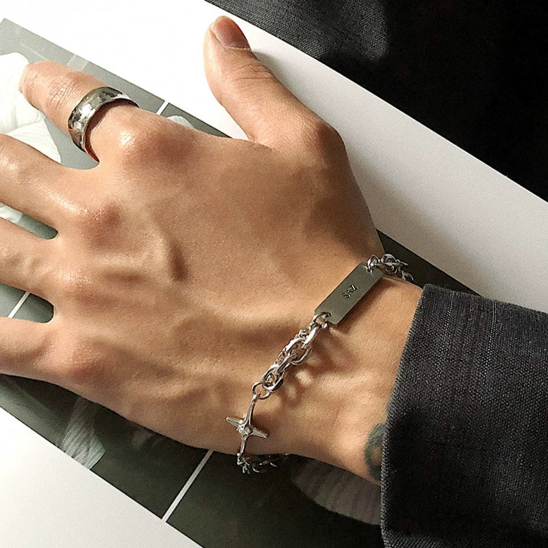 S8 No. 605 Cross Pendant Bracelet