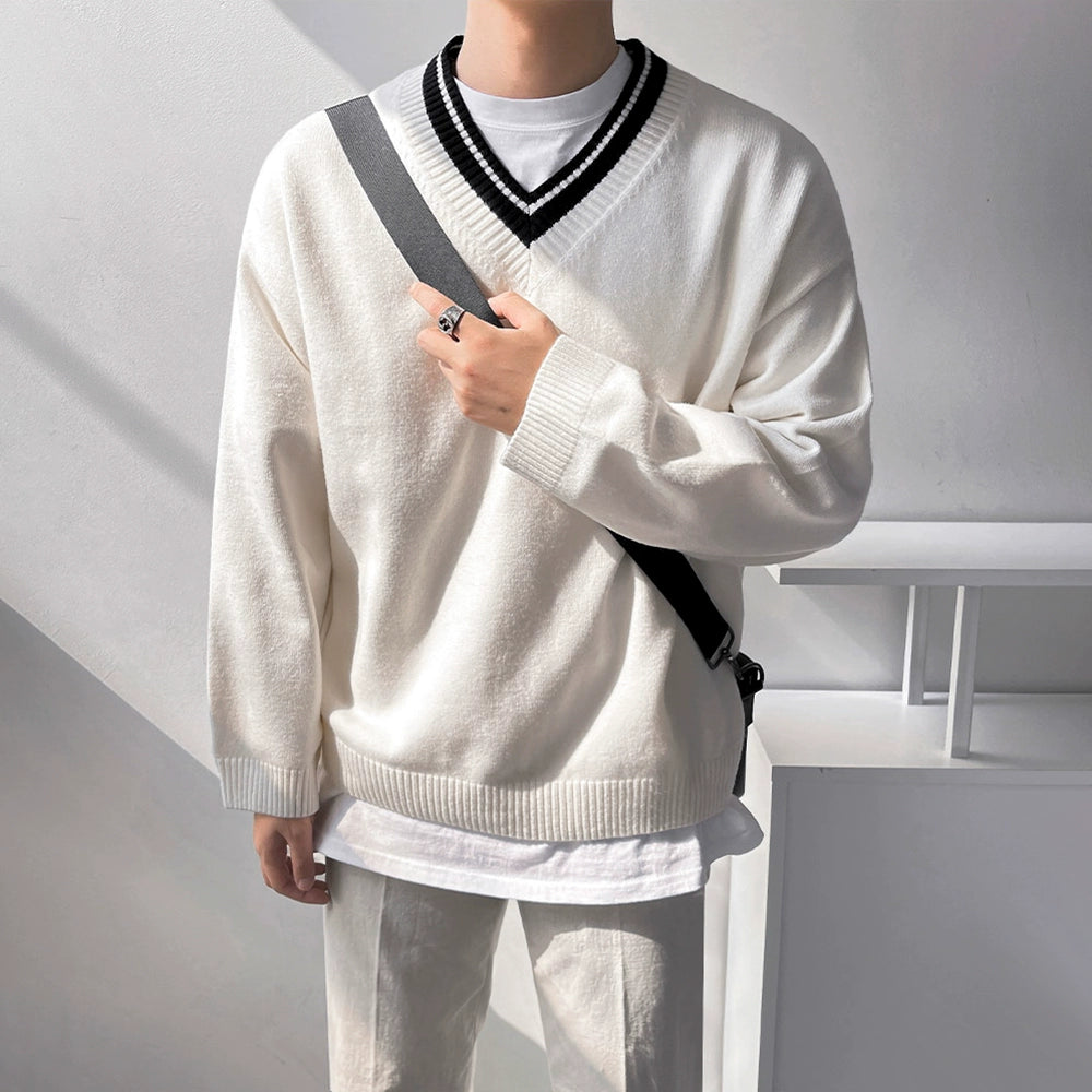 S8 No. 364 V-Neck Knit Sweater