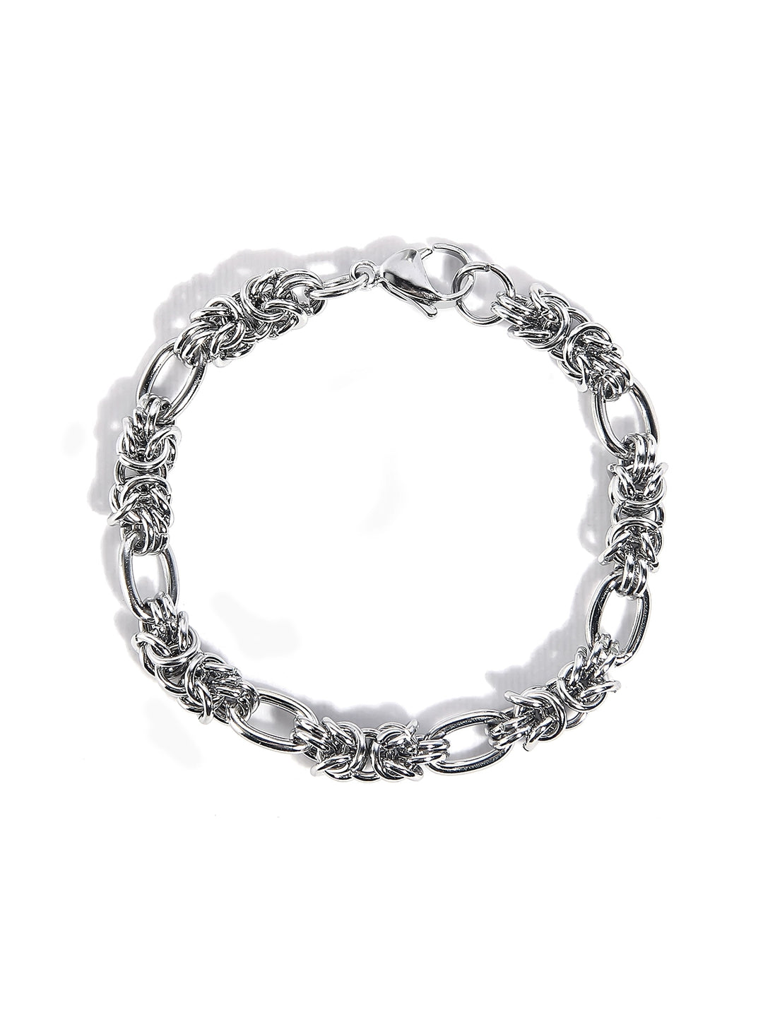 S8 No. 604 Wire Knot Bracelet
