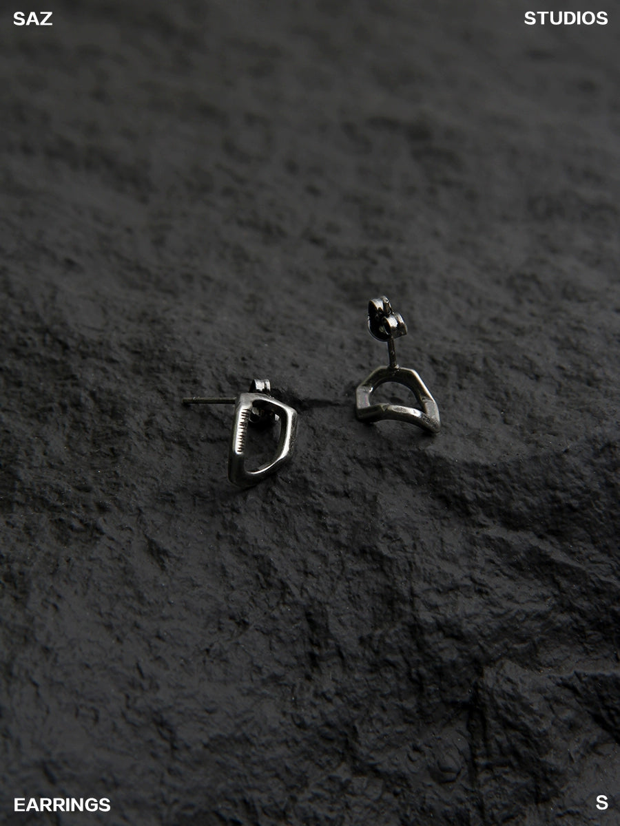 S8 No. 603 Polygon Earrings