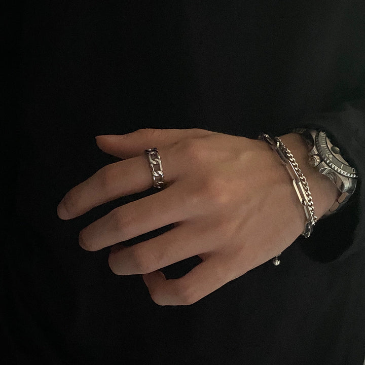 S8 No. 269 Twist Cuban Ring