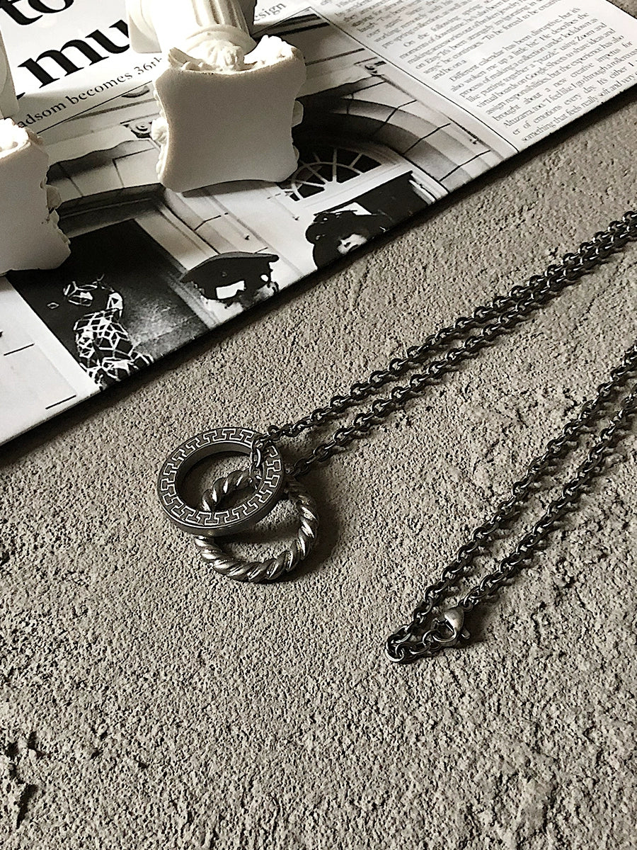 S8 No. 331 Double Ring Necklace