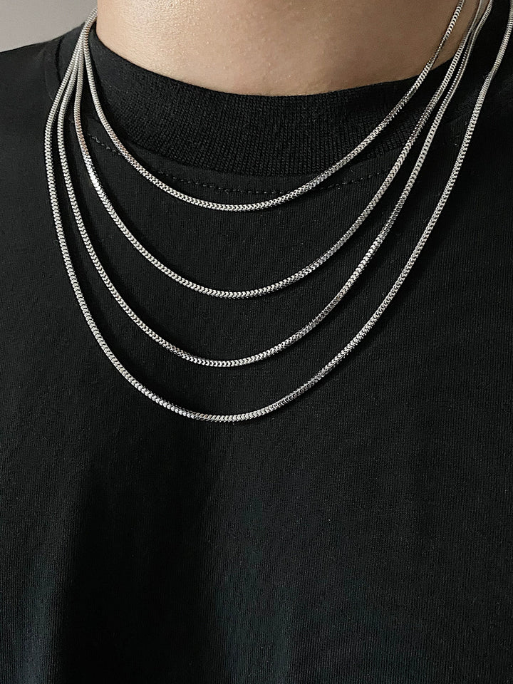 S8 No. 322 Snake Bone Chain