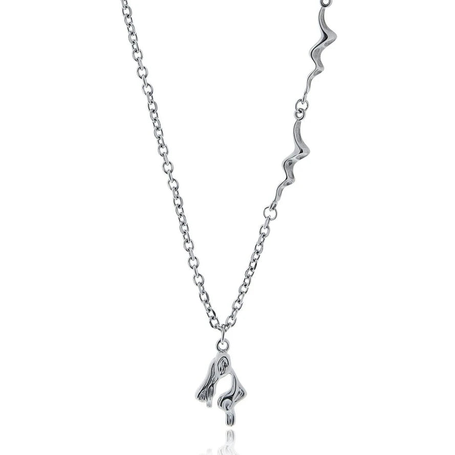 S8 No. 319 Silver Drip Necklace
